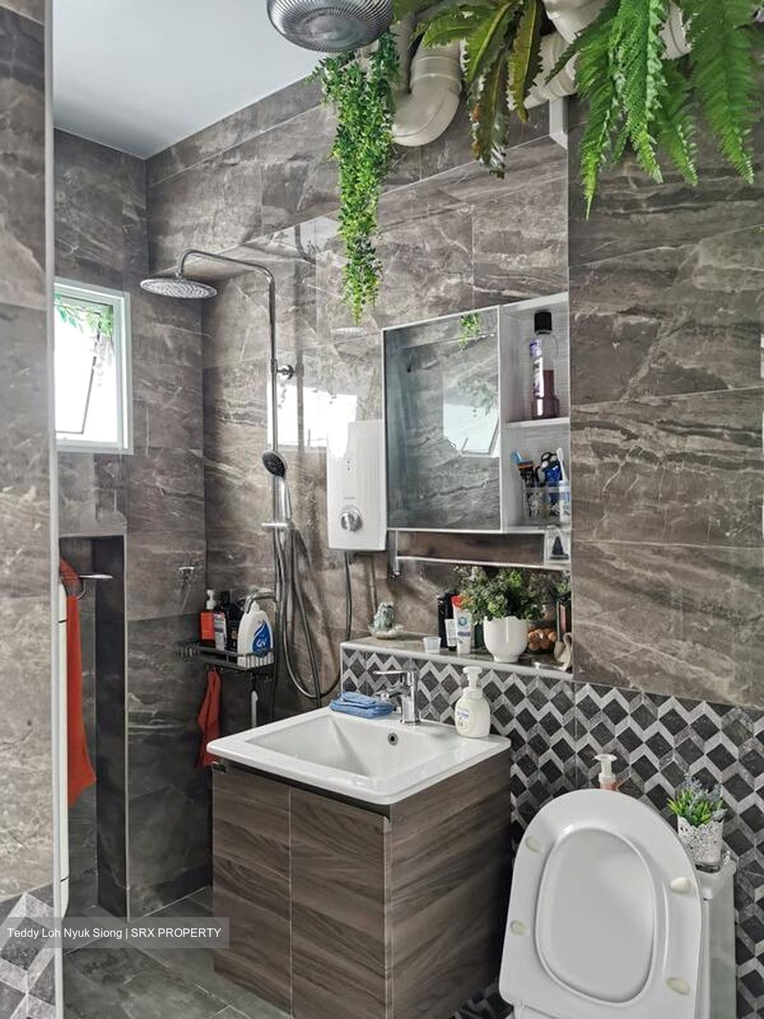 Blk 827 Jurong West Street 81 (Jurong West), HDB 5 Rooms #523099631